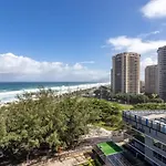 Lindo Ap Frente Ao Mar Da Barra!
